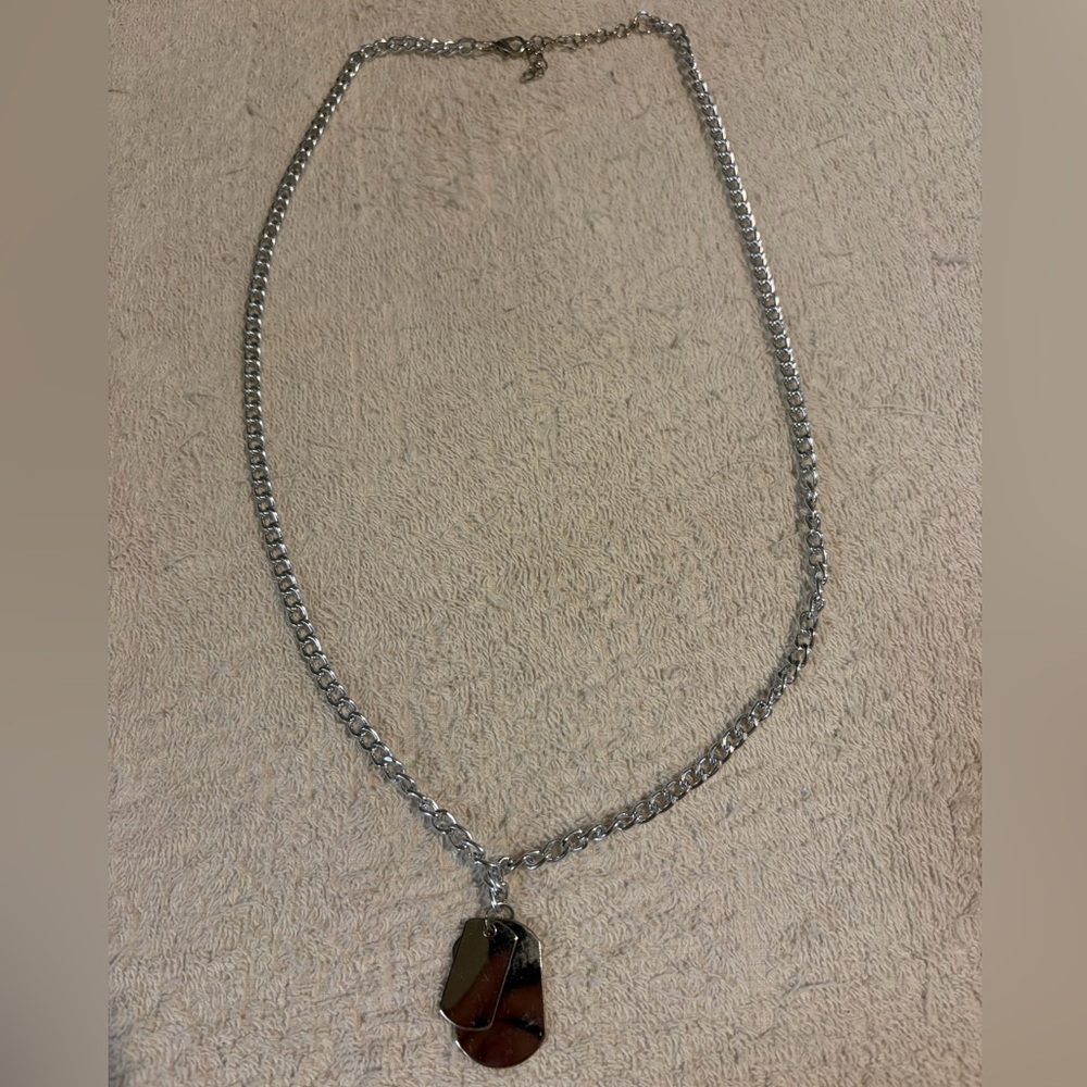 Silver Chain Necklace with Layered Pendant